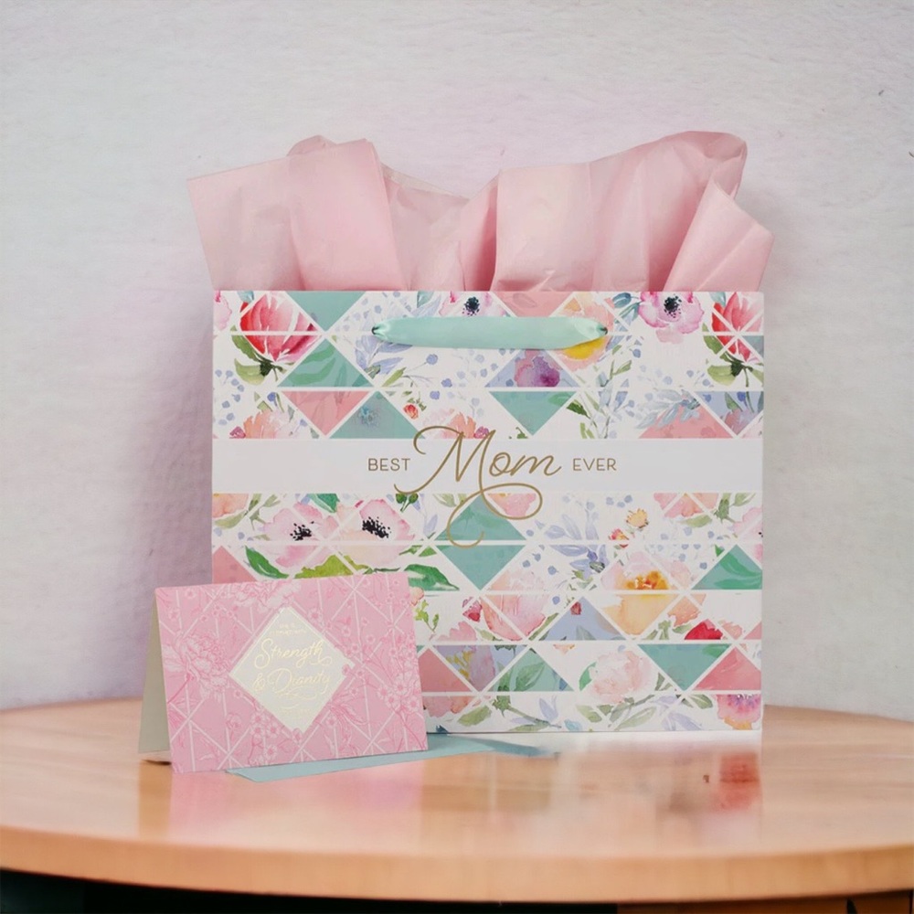 NWT Best Mom Gift Bag Set
